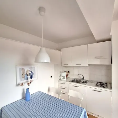 Апартаменты Milena